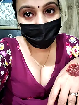 Horny Shalu online show from April 18, 2026, 7:07 pm