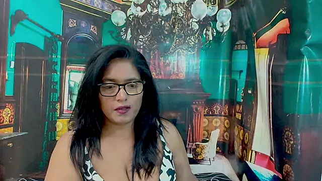 Snapshot of IndiaBlackPanther chatting on July 6, 2026, 6:10 pm IndiaBlackPanther online show from July 6, 2026, 6:10 pm