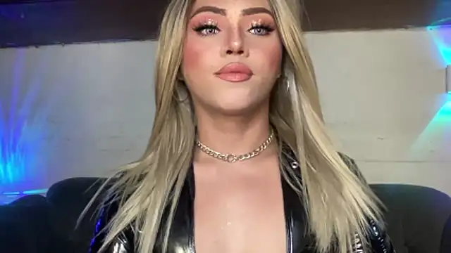 calimonroe online show from October 23, 2025, 6:28 pm