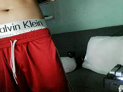 boyhigh1997 online show from April 3, 2026, 5:14 am