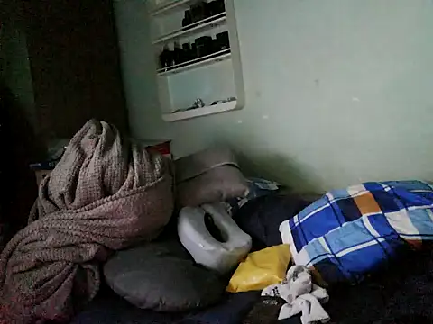 boyhigh1997 online show from March 4, 2026, 8:55 am