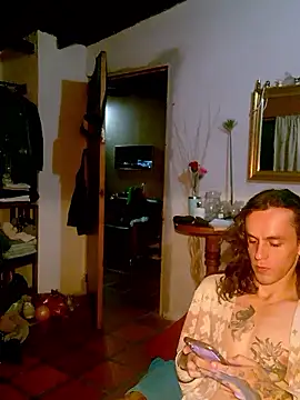 anaboleyn online show from January 13, 2026, 12:47 am