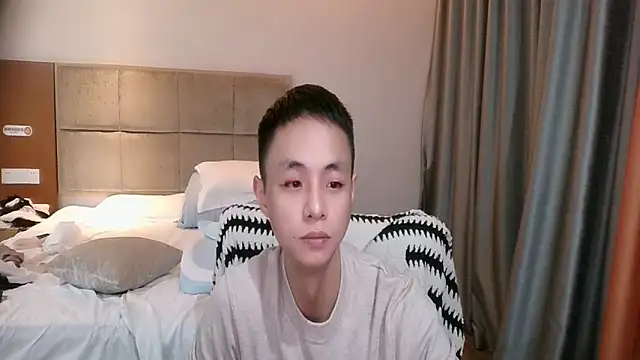 Tsia-Die online show from December 21, 2025, 1:57 pm