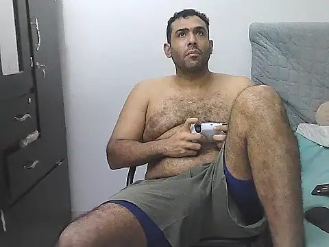 morenocabro10 online show from April 10, 2026, 11:45 pm