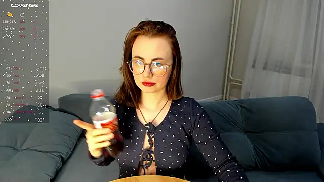 MewStella online show from March 19, 2026, 3:23 pm