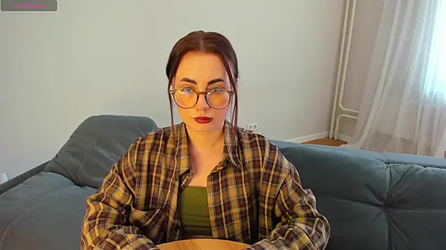 Snapshot of MewStella chatting on April 22, 2026, 9:27 am MewStella online show from April 22, 2026, 9:27 am