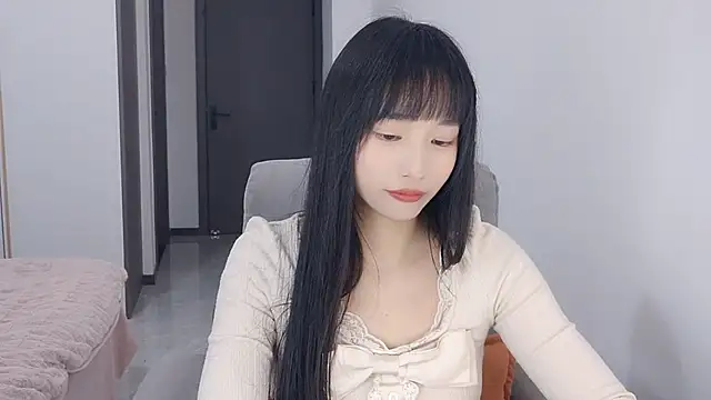 Lisa-3333 online show from December 14, 2025, 1:49 pm