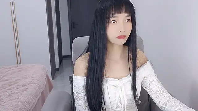 Lisa-3333 online show from January 9, 2026, 2:24 pm