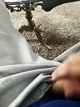 Snapshot of idhem___31 chatting on February 18, 2026, 4:25 pm idhem 31 online show from February 18, 2026, 4:25 pm