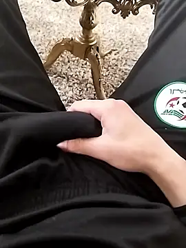 Snapshot of idhem___31 chatting on February 12, 2026, 1:55 pm idhem 31 online show from February 12, 2026, 1:55 pm