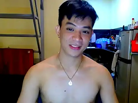 ASIANFULLYLOADEDCUM online show from June 3, 2026, 2:33 pm