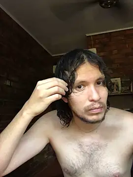 Snapshot of Luxx_14 chatting on October 25, 2025, 5:57 pm Luxx 14 online show from October 25, 2025, 5:57 pm