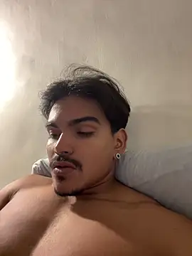 Snapshot of pretoboom14 chatting on March 25, 2026, 3:50 am pretoboom14 online show from March 25, 2026, 3:50 am