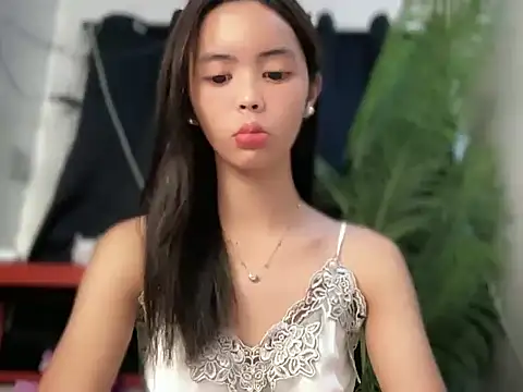 spicy margaritaxxx online show from April 4, 2026, 9:27 am