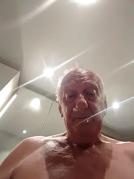 Snapshot of Solek56 chatting on October 5, 2025, 5:47 pm Solek56 online show from October 5, 2025, 5:47 pm