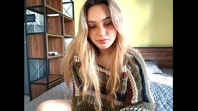 Chloe Ravens online show from January 7, 2026, 8:19 am