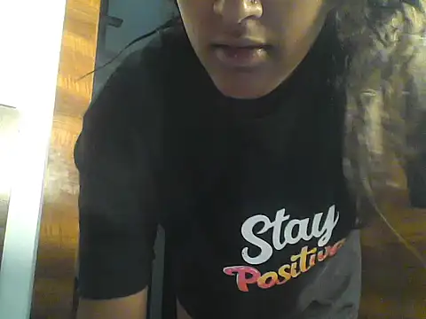 mickle james online show from June 1, 2026, 7:52 am