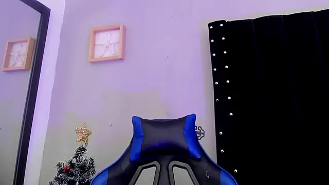 Snapshot of Mathewboy1 chatting on January 5, 2026, 6:33 pm Mathewboy1 online show from January 5, 2026, 6:33 pm