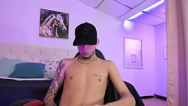 Snapshot of Mathewboy1 chatting on January 17, 2026, 11:25 am Mathewboy1 online show from January 17, 2026, 11:25 am