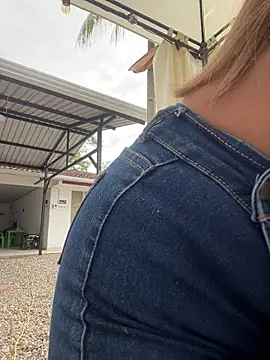 Natalia vidal online show from October 30, 2025, 2:04 pm