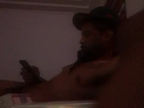Snapshot of Taydagr8 chatting on May 23, 2026, 8:02 am Taydagr8 online show from May 23, 2026, 8:02 am