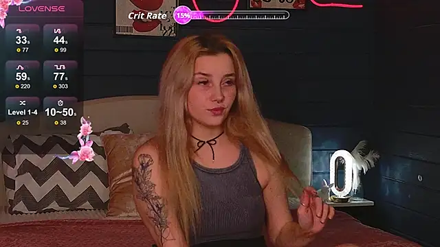 Crystal Jull online show from November 6, 2025, 4:44 pm