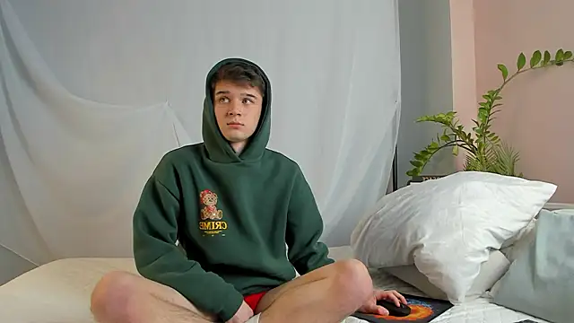 SherlockMax online show from March 19, 2026, 6:52 pm