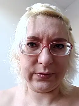 VikaKing online show from January 17, 2026, 10:08 am