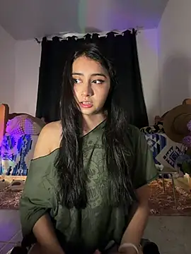 kaori 77 online show from August 3, 2026, 5:48 am