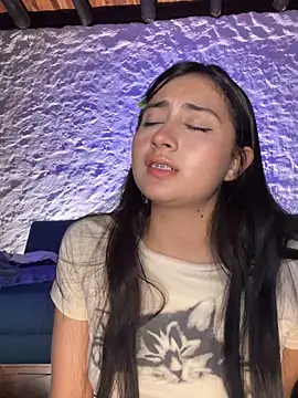 kaori 77 online show from February 3, 2026, 6:40 am