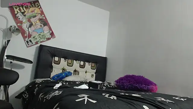 Thomasjons  online show from May 24, 2026, 1:05 am