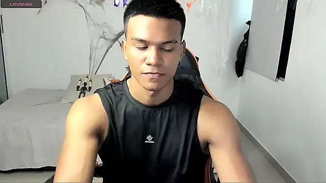 jeanfran ferrer online show from October 22, 2025, 6:40 pm