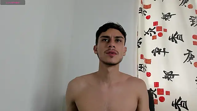 axel davis  online show from January 19, 2026, 12:42 pm