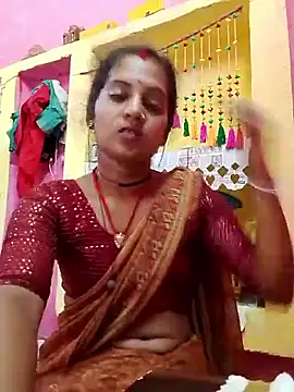 Snapshot of Hot_bbbb chatting on April 25, 2026, 10:40 am Hot bbbb online show from April 25, 2026, 10:40 am