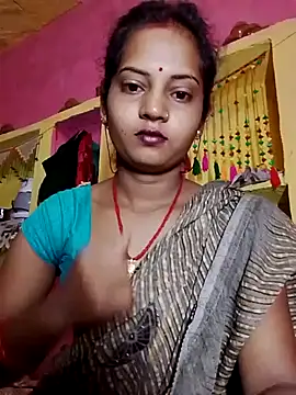 Snapshot of Hot_bbbb chatting on May 4, 2026, 9:39 pm Hot bbbb online show from May 4, 2026, 9:39 pm