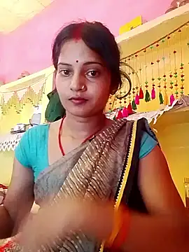 Snapshot of Hot_bbbb chatting on May 4, 2026, 8:50 am Hot bbbb online show from May 4, 2026, 8:50 am