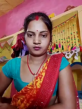 Snapshot of Hot_bbbb chatting on May 14, 2026, 5:04 am Hot bbbb online show from May 14, 2026, 5:04 am
