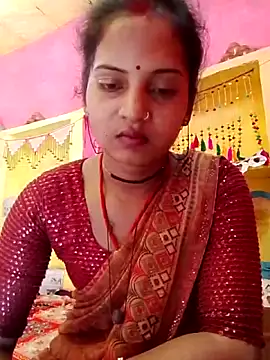 Snapshot of Hot_bbbb chatting on April 11, 2026, 7:45 am Hot bbbb online show from April 11, 2026, 7:45 am