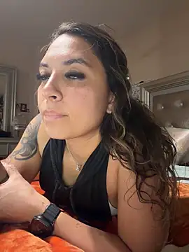 Chicagobabe online show from March 10, 2026, 4:27 am