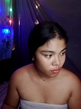 cloe candy19 online show from February 13, 2026, 5:40 am