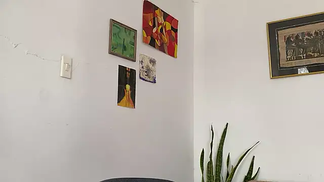 camille delrey online show from June 17, 2026, 5:23 pm