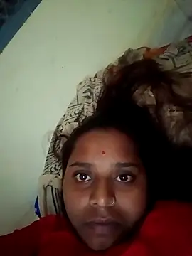 Snapshot of Hot_crety chatting on October 28, 2025, 11:20 am Hot crety online show from October 28, 2025, 11:20 am