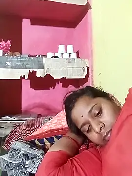 Hot crety online show from April 21, 2026, 7:31 pm