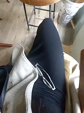 meomeocute online show from February 11, 2026, 5:40 am