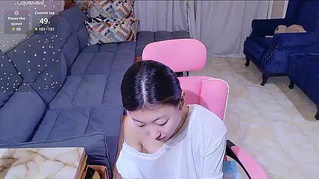 Deserve E online show from October 3, 2025, 12:28 pm