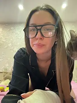 ElliRose online show from November 29, 2025, 7:41 am