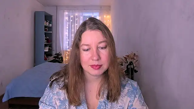 NancySanders online show from December 14, 2025, 7:47 am