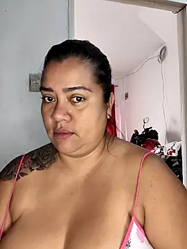 Snapshot of NARNYALABELLA chatting on February 22, 2026, 2:08 pm NARNYALABELLA online show from February 22, 2026, 2:08 pm