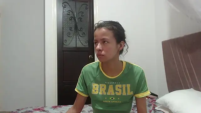 Snapshot of nathaly_jones_ chatting on January 15, 2026, 12:19 pm nathaly jones online show from January 15, 2026, 12:19 pm