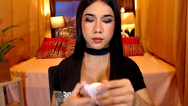 Snapshot of TRANSPORNIDOL chatting on May 4, 2026, 5:16 pm TRANSPORNIDOL online show from May 4, 2026, 5:16 pm